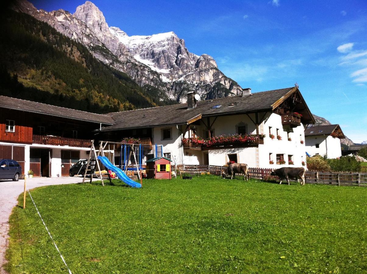 Hotel Alfaierhof-Bergheimat Gschnitz Exterior foto