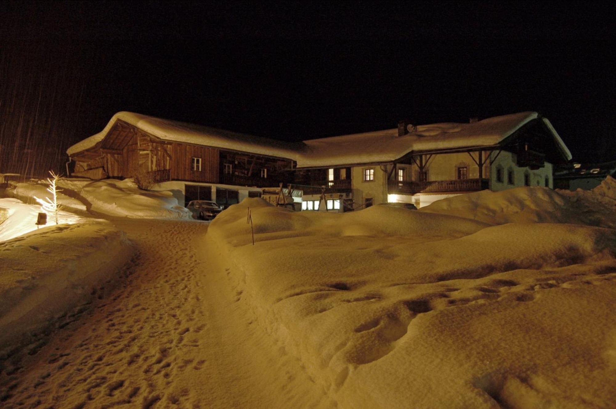 Hotel Alfaierhof-Bergheimat Gschnitz Exterior foto